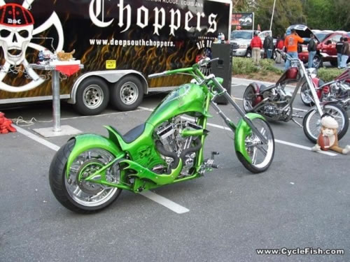 Daytona Bike Week 2006 - Green