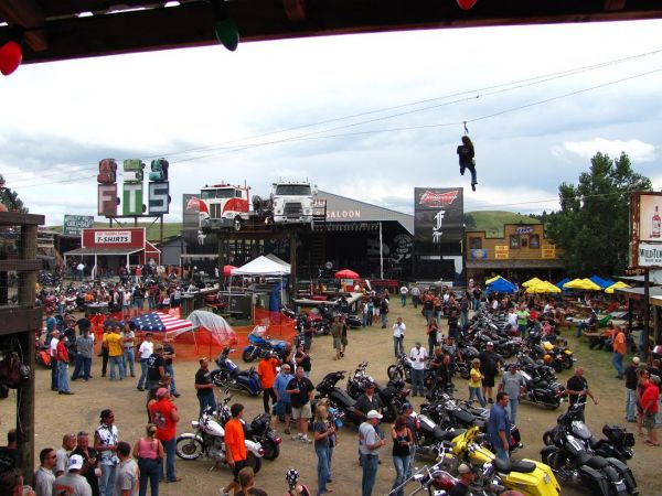 Full Throttle saloon