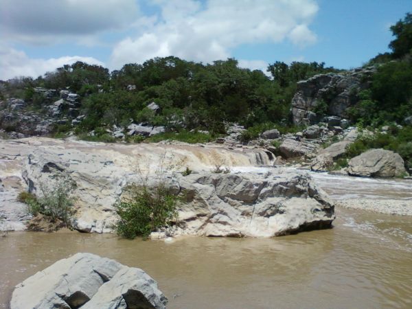 Perdanales Falls 6