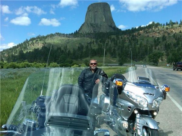 Devils Tower , WY