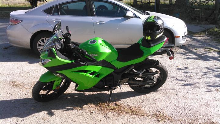 Ninja 300